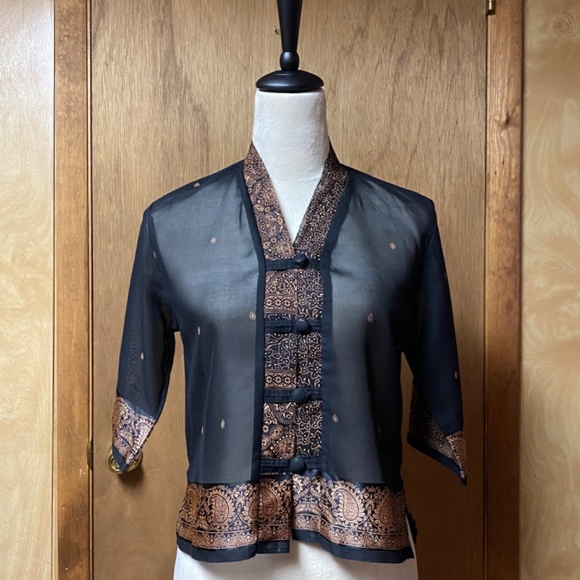 Asian Design Sheer Top - Picture 8 of 11